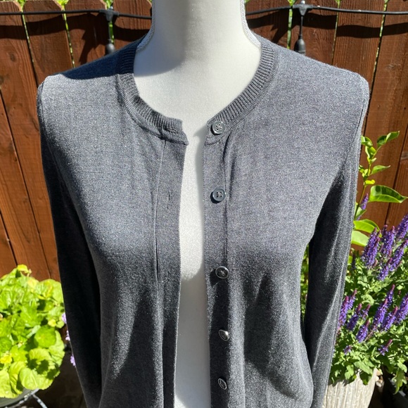 Original Nicole Miller grey cardigan - Picture 5 of 14